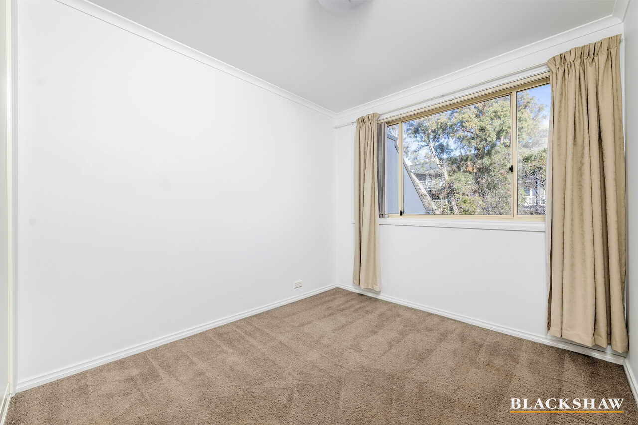 18/51 Leahy Close Narrabundah