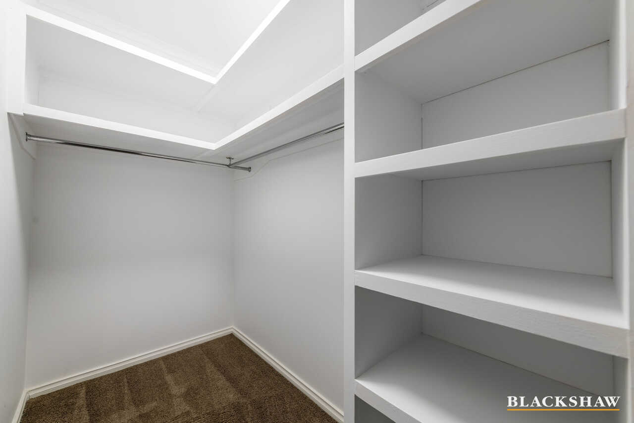 18/51 Leahy Close Narrabundah