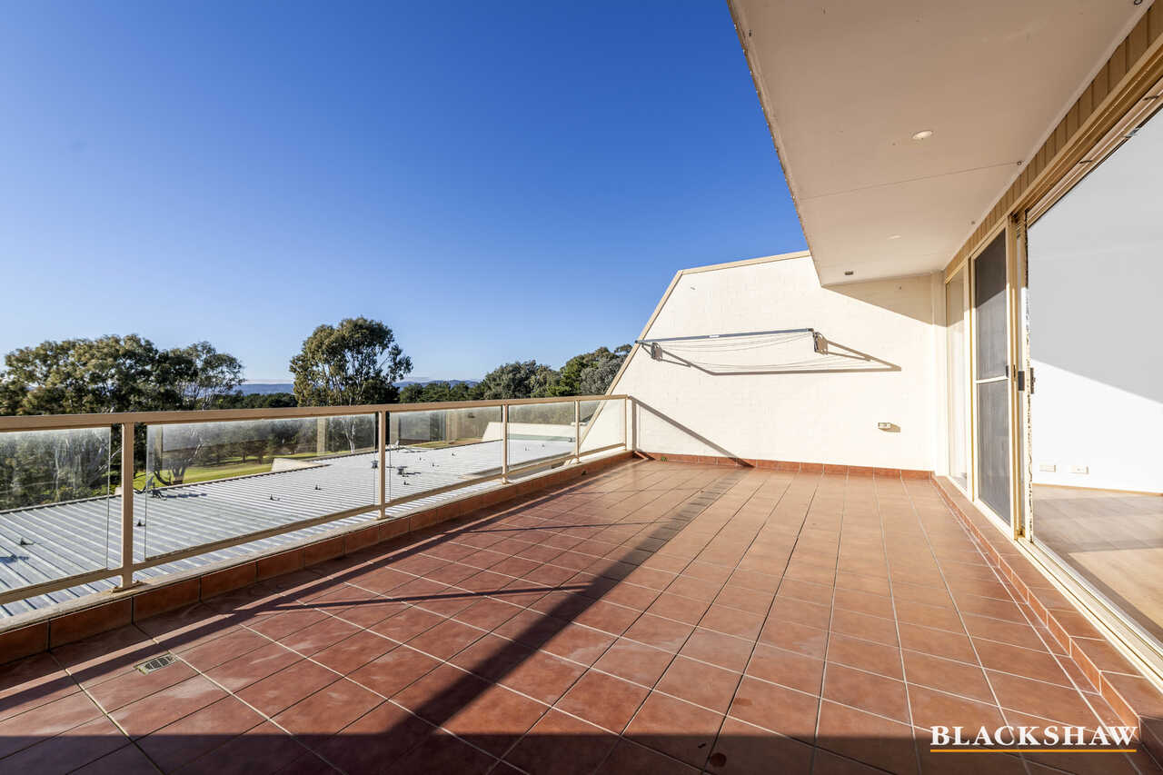18/51 Leahy Close Narrabundah