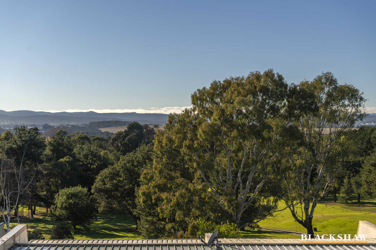 18/51 Leahy Close Narrabundah