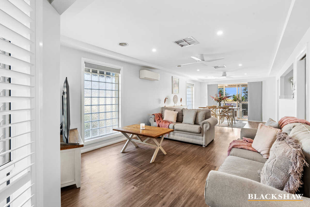 10/6 Kettlewell Crescent Banks