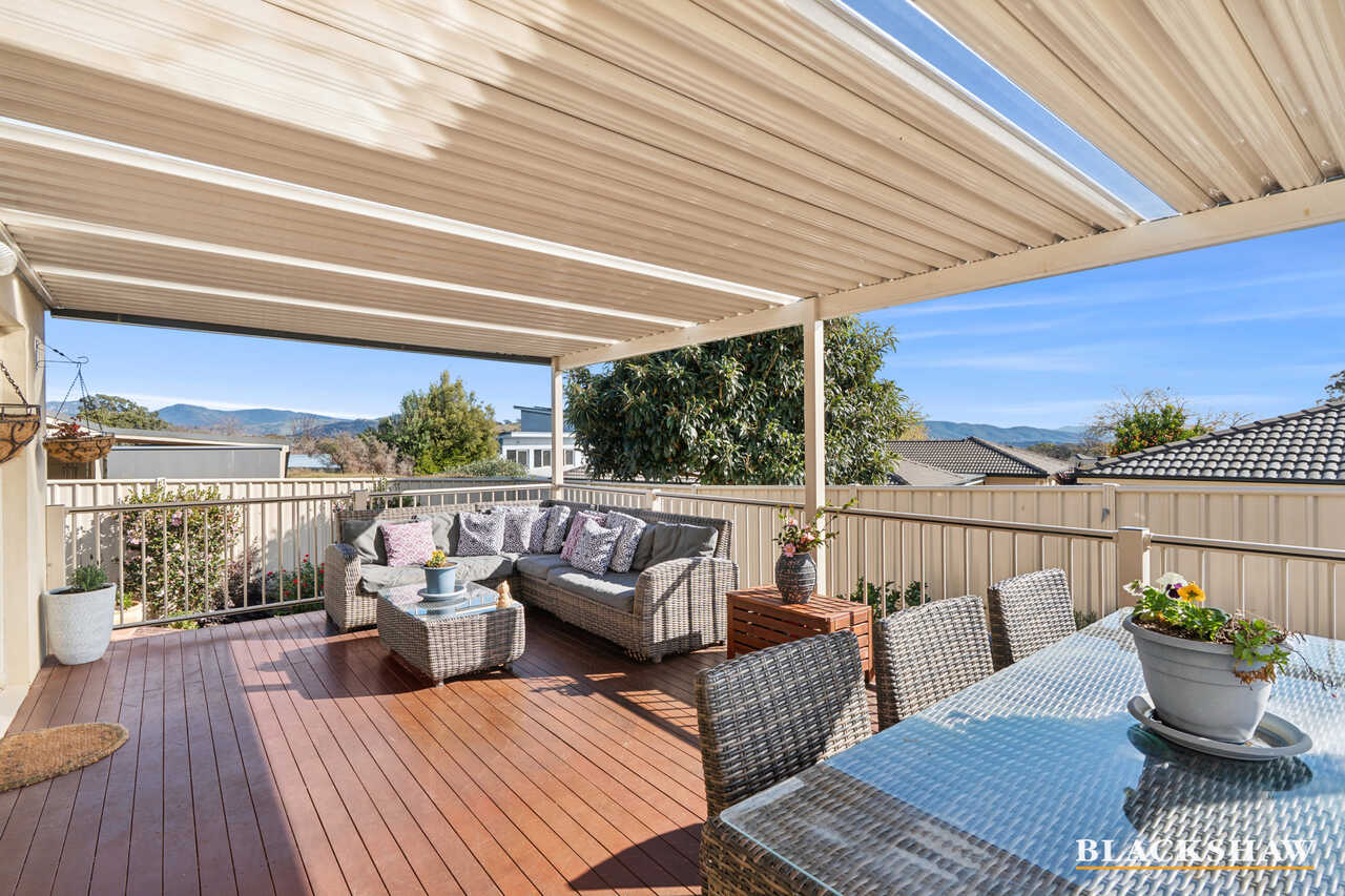 10/6 Kettlewell Crescent Banks
