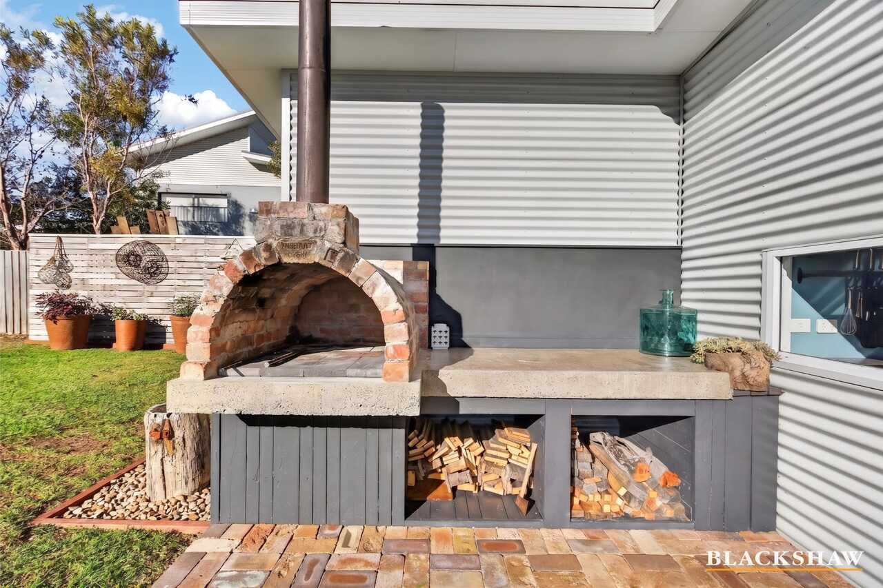 32 Red Hill Parade Tomakin
