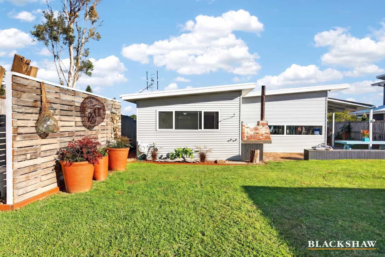 32 Red Hill Parade Tomakin