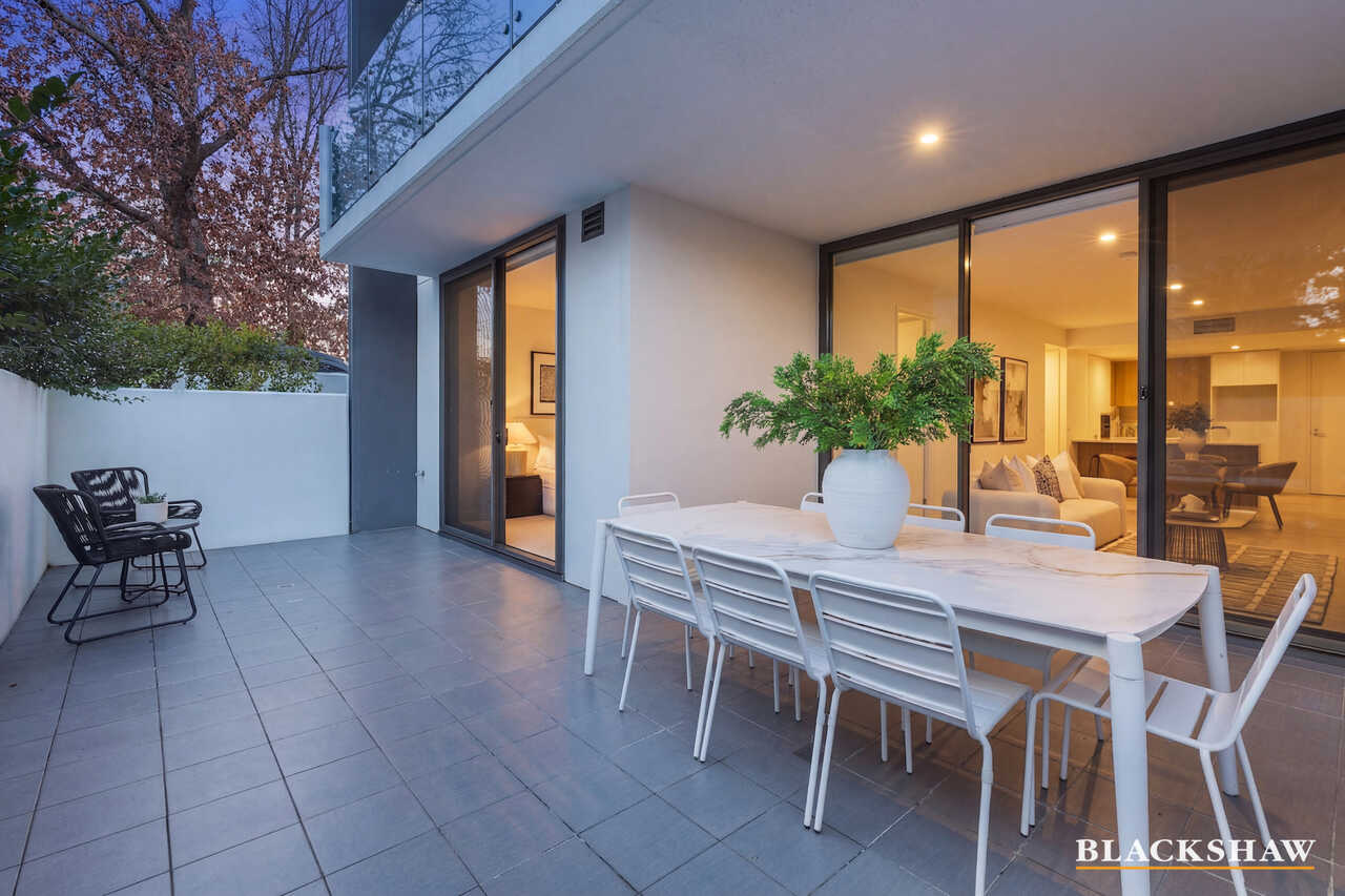 93/18 Austin Street, Griffith, Griffith - Image 1