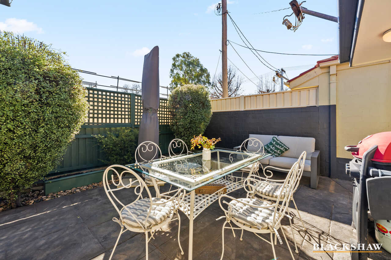 73a Monaro Crescent Griffith