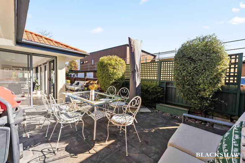 73a Monaro Crescent Griffith 73a Monaro Crescent Griffith