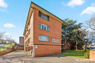 10/74-80 Collett Street Queanbeyan