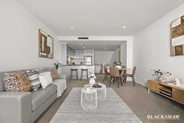 2/47 Blackall Street Barton