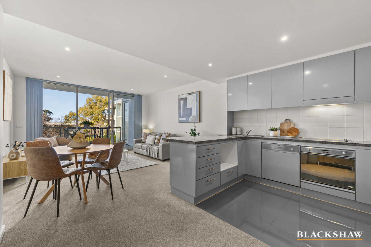 2/47 Blackall Street Barton