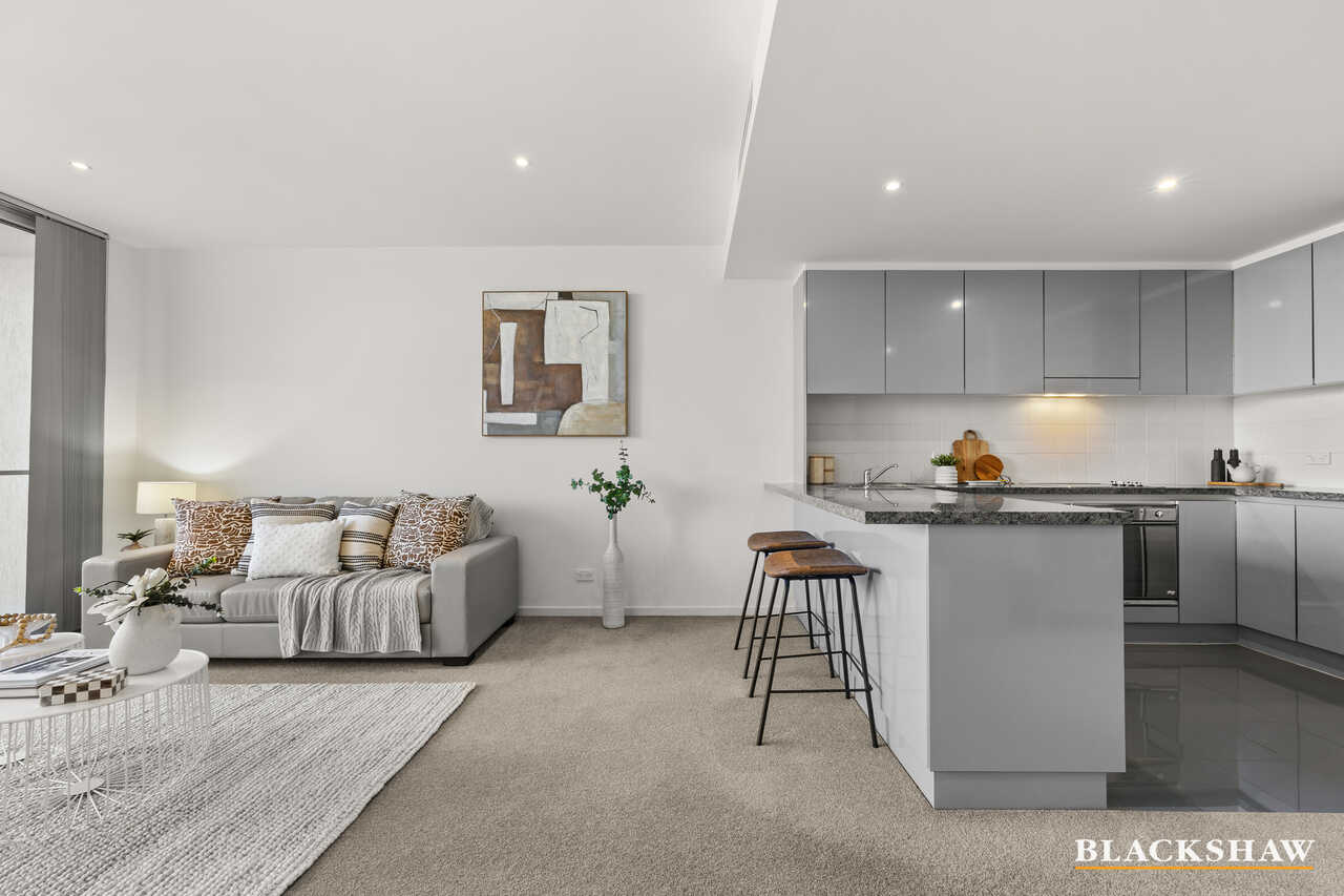 2/47 Blackall Street Barton