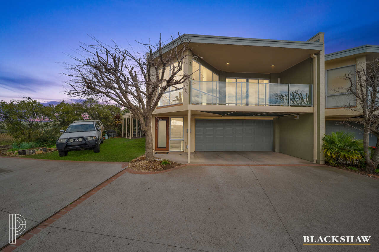 7/11 Doeberl Place, Queanbeyan