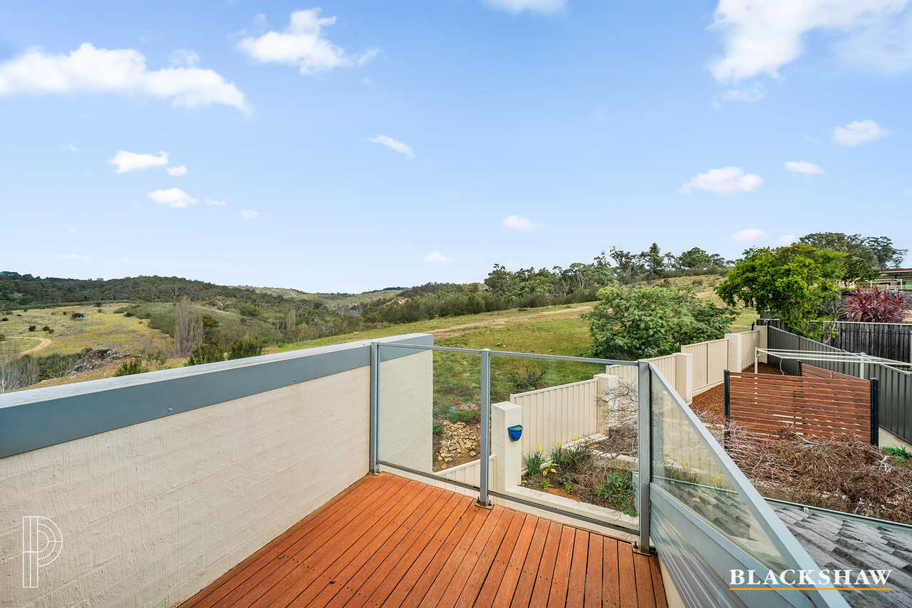 7/11 Doeberl Place Queanbeyan
