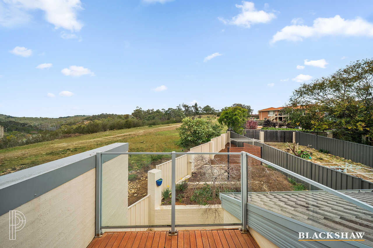 7/11 Doeberl Place Queanbeyan
