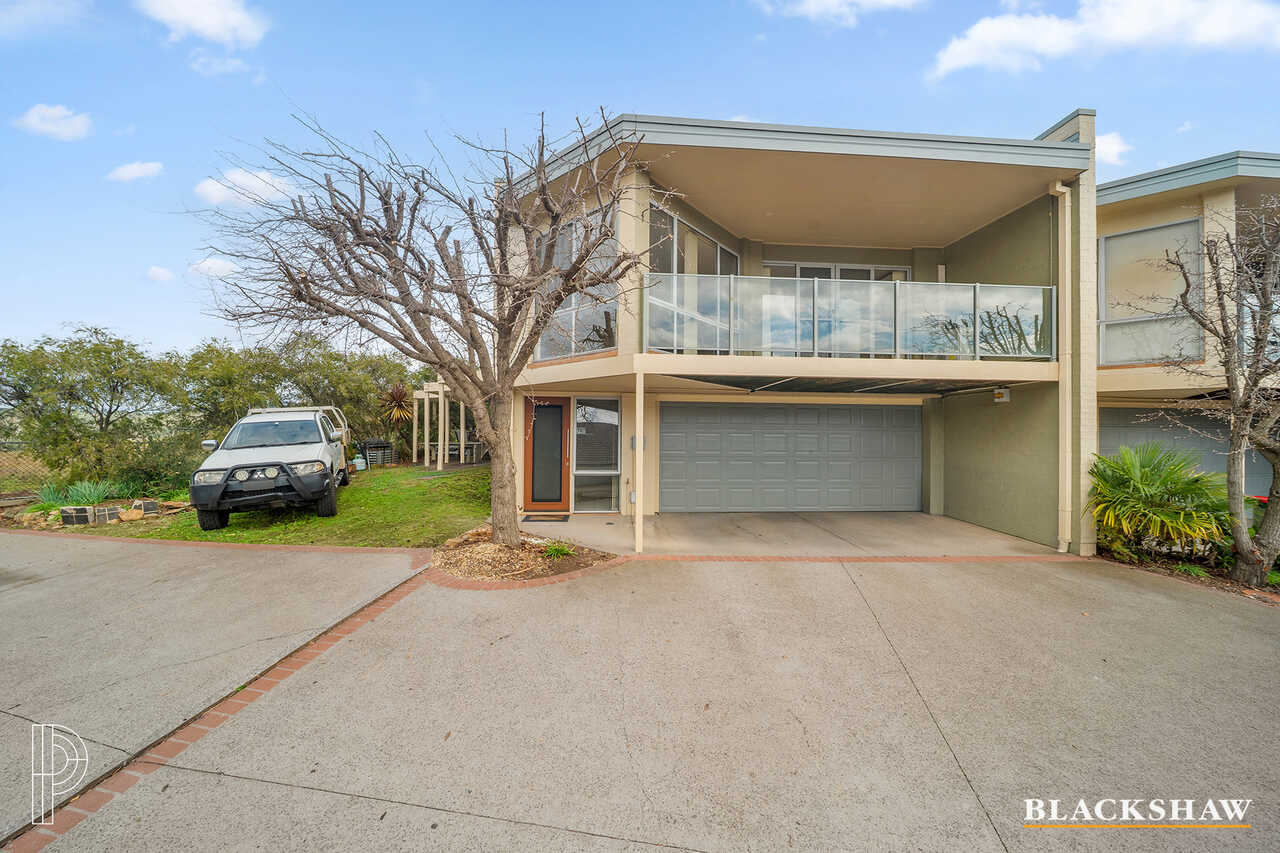 7/11 Doeberl Place Queanbeyan