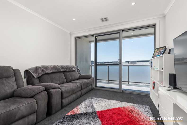 32 Chanter Terrace Coombs 32 Chanter Terrace Coombs