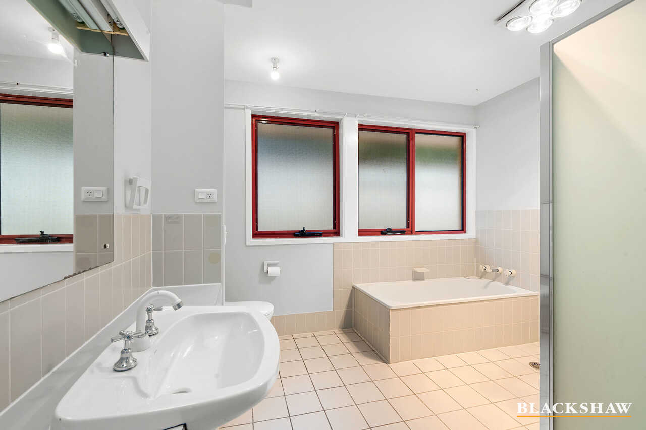 10 Gard Place Florey
