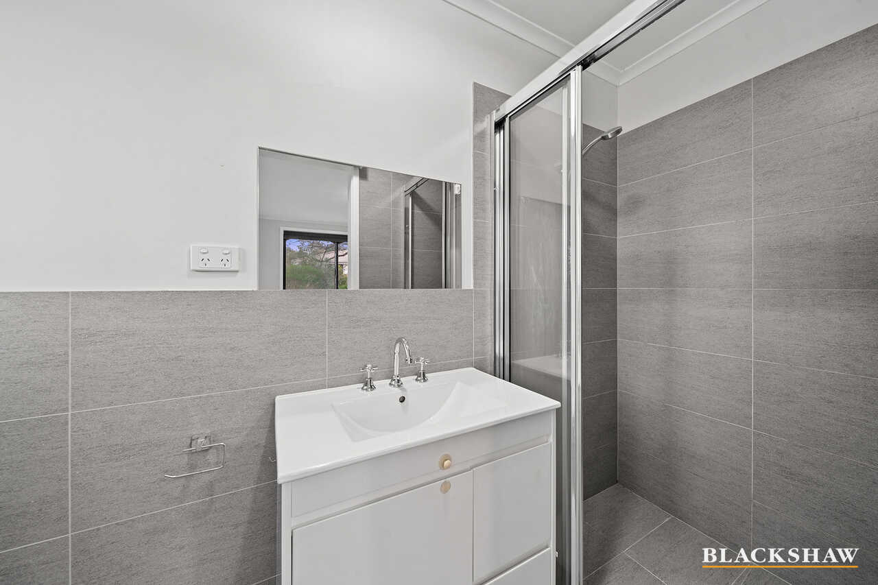 2 Keeling Place Kambah