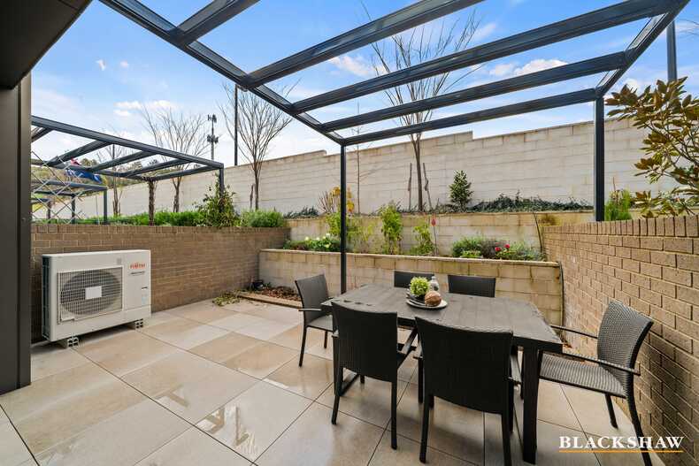 83/4 Hoolihan Street Denman Prospect