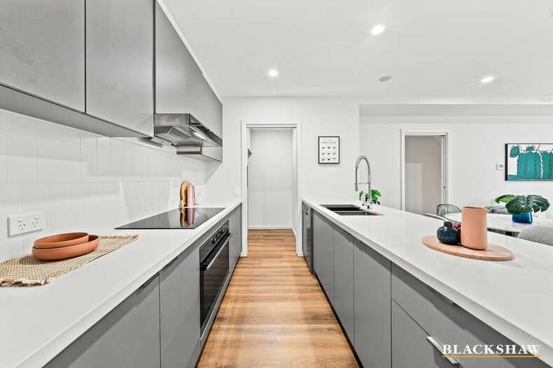 83/4 Hoolihan Street Denman Prospect