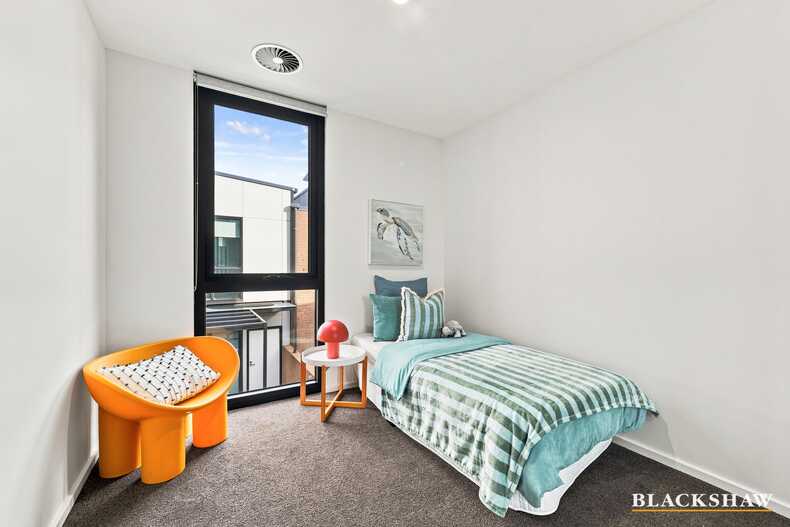 83/4 Hoolihan Street Denman Prospect