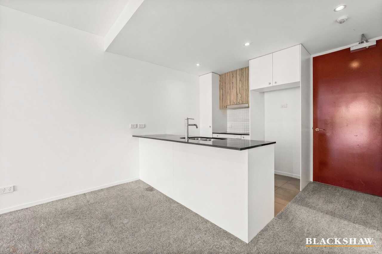13/76 Leichhardt Street Griffith