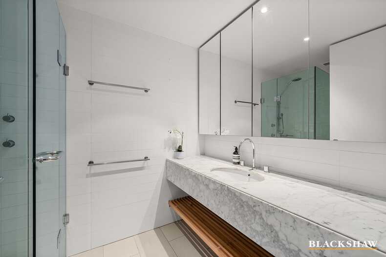 1/5 Sydney Avenue Barton