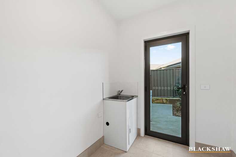 11/2 Mary Street Googong 11/2 Mary Street Googong
