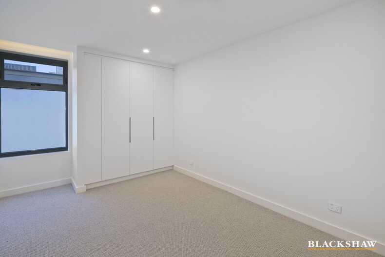 21/22 Canberra Avenue Forrest