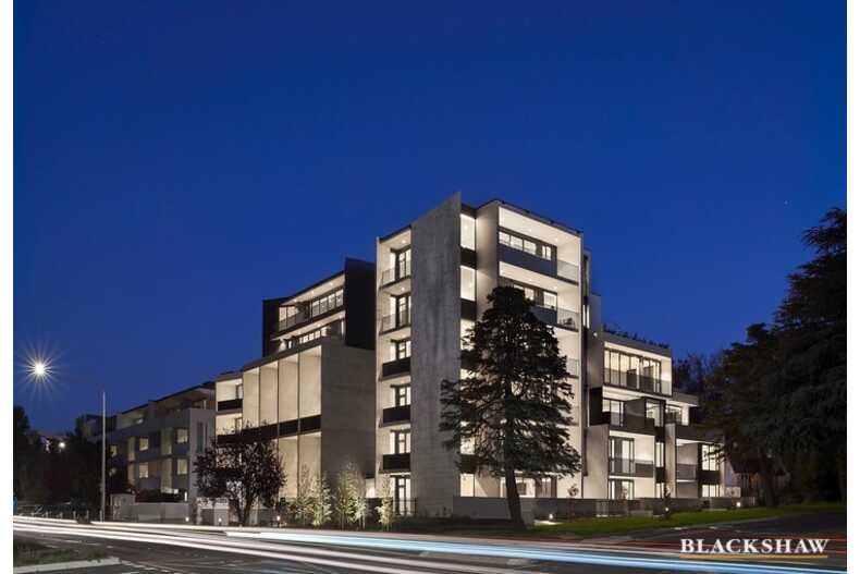 21/22 Canberra Avenue Forrest