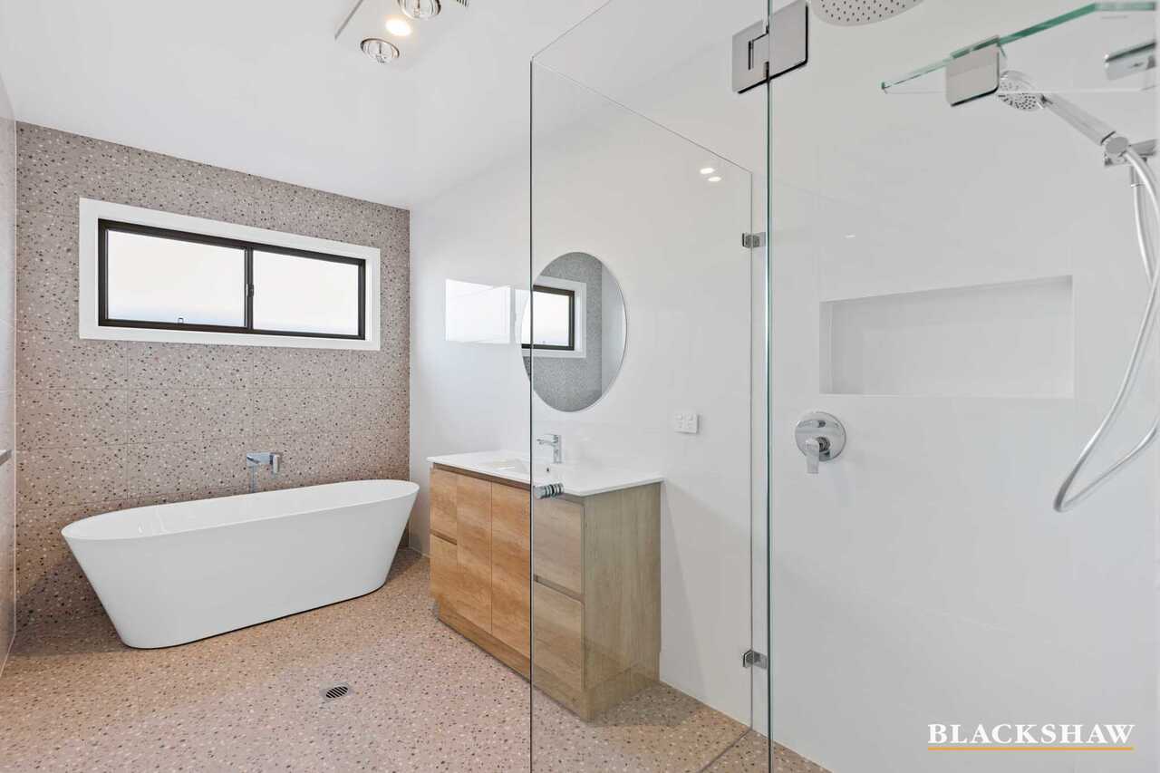 14 Pipi Close Broulee