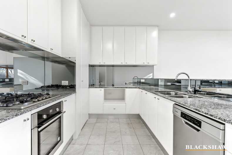 21/6 Grose Street Deakin