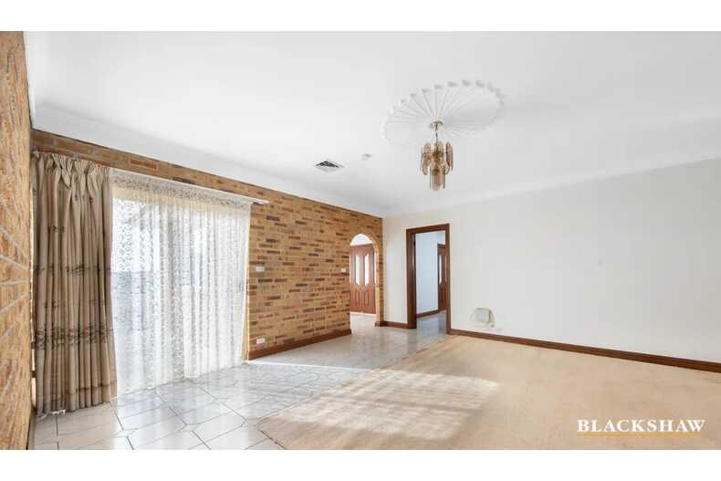 42 Cunningham Street Queanbeyan 42 Cunningham Street Queanbeyan