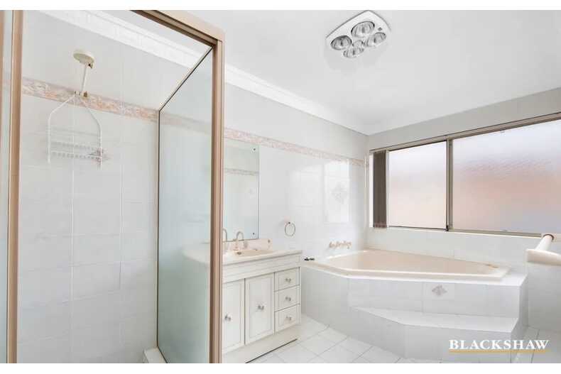 42 Cunningham Street Queanbeyan 42 Cunningham Street Queanbeyan