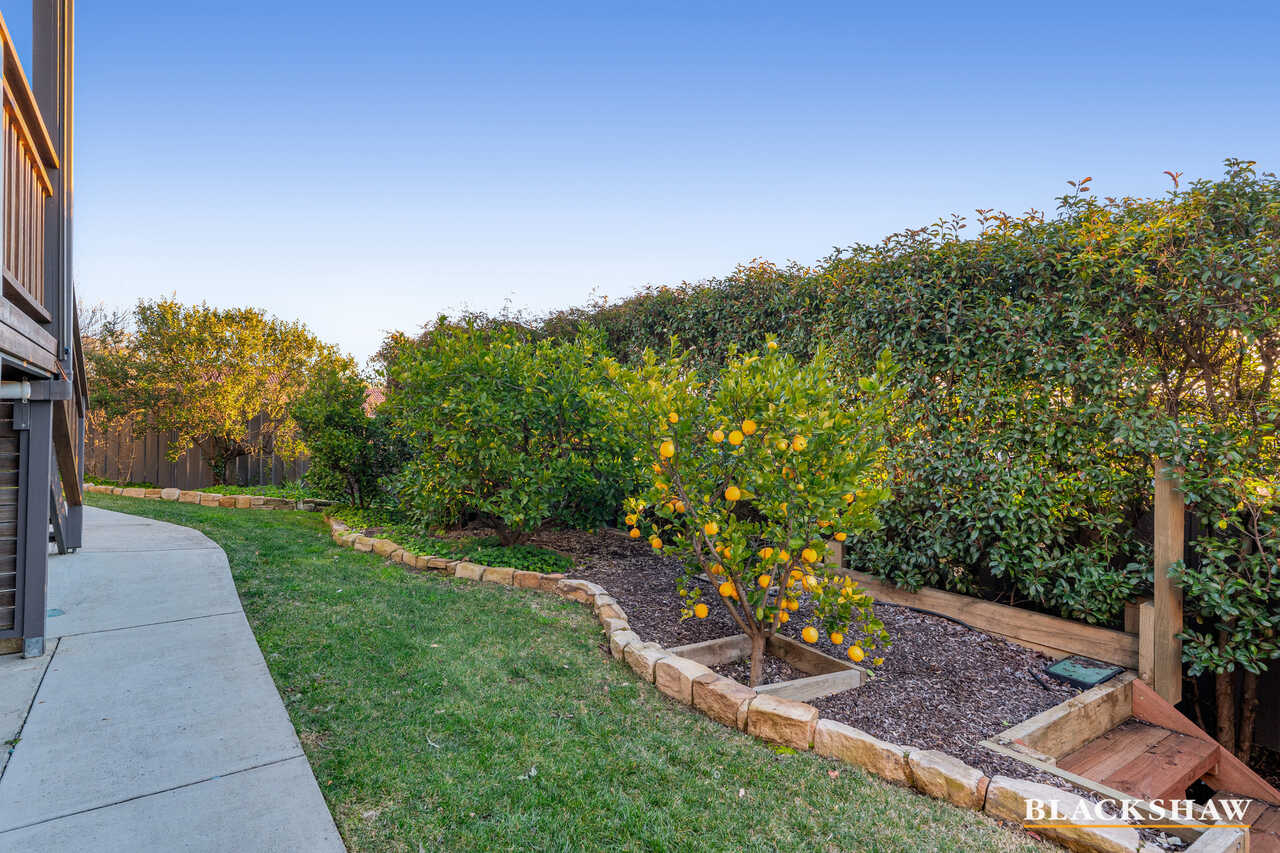 4 Applebox Place Jerrabomberra