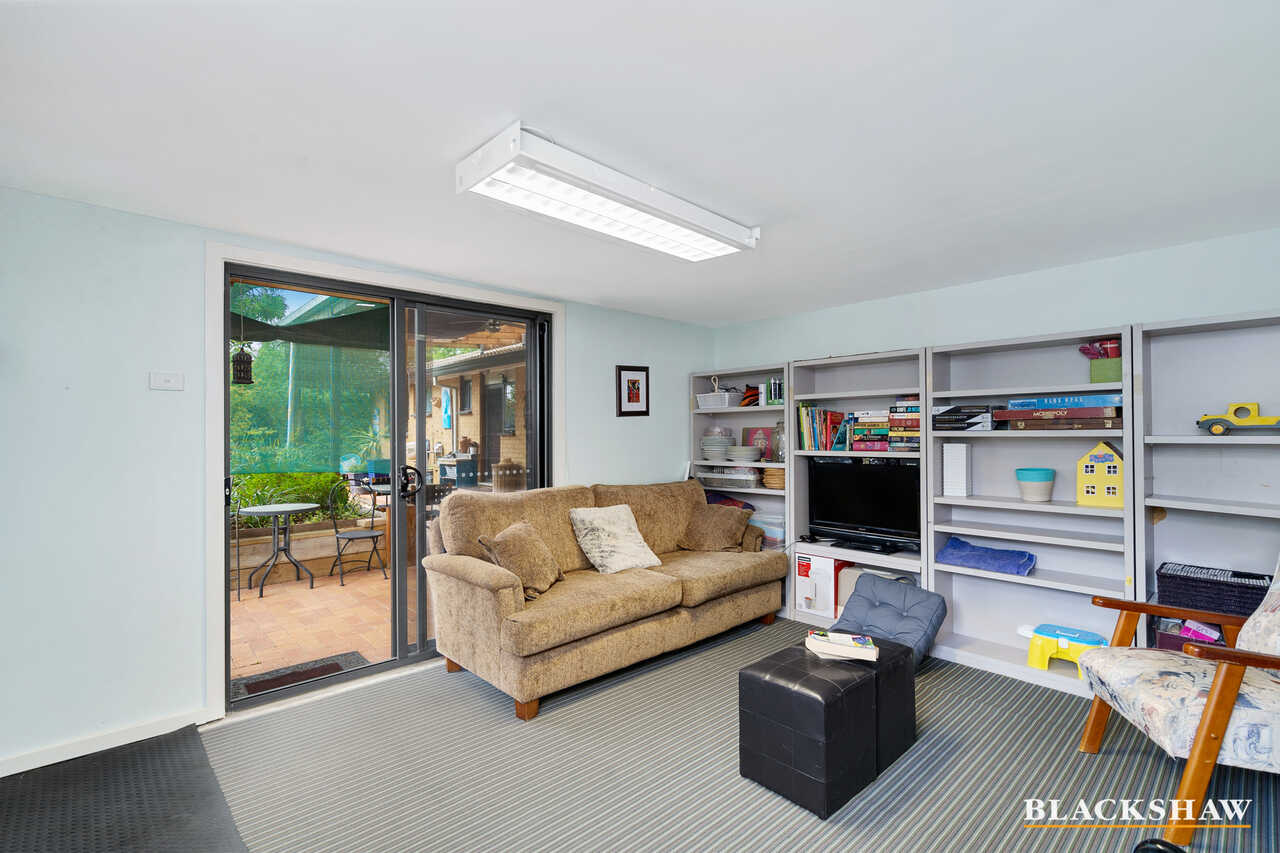 10 Joyner Crescent Flynn
