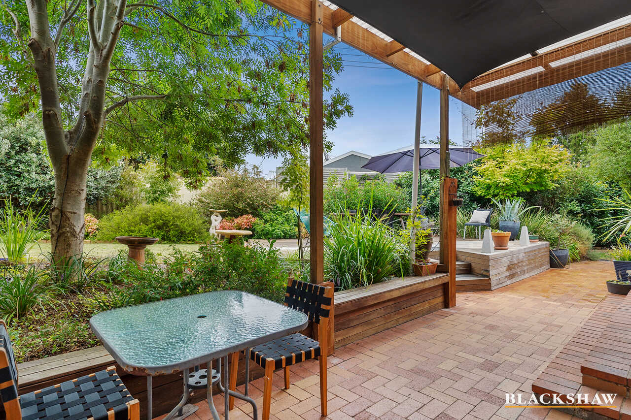 10 Joyner Crescent Flynn