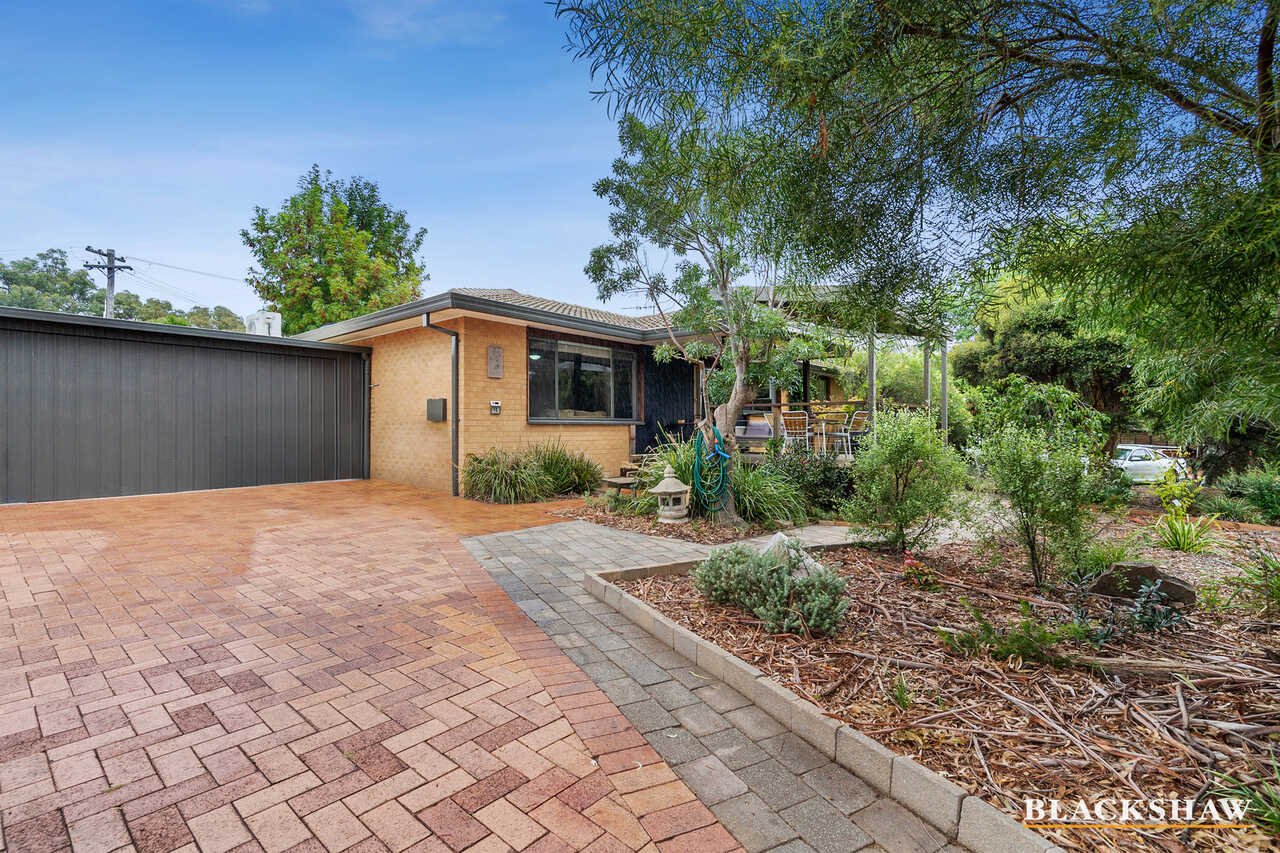 10 Joyner Crescent Flynn