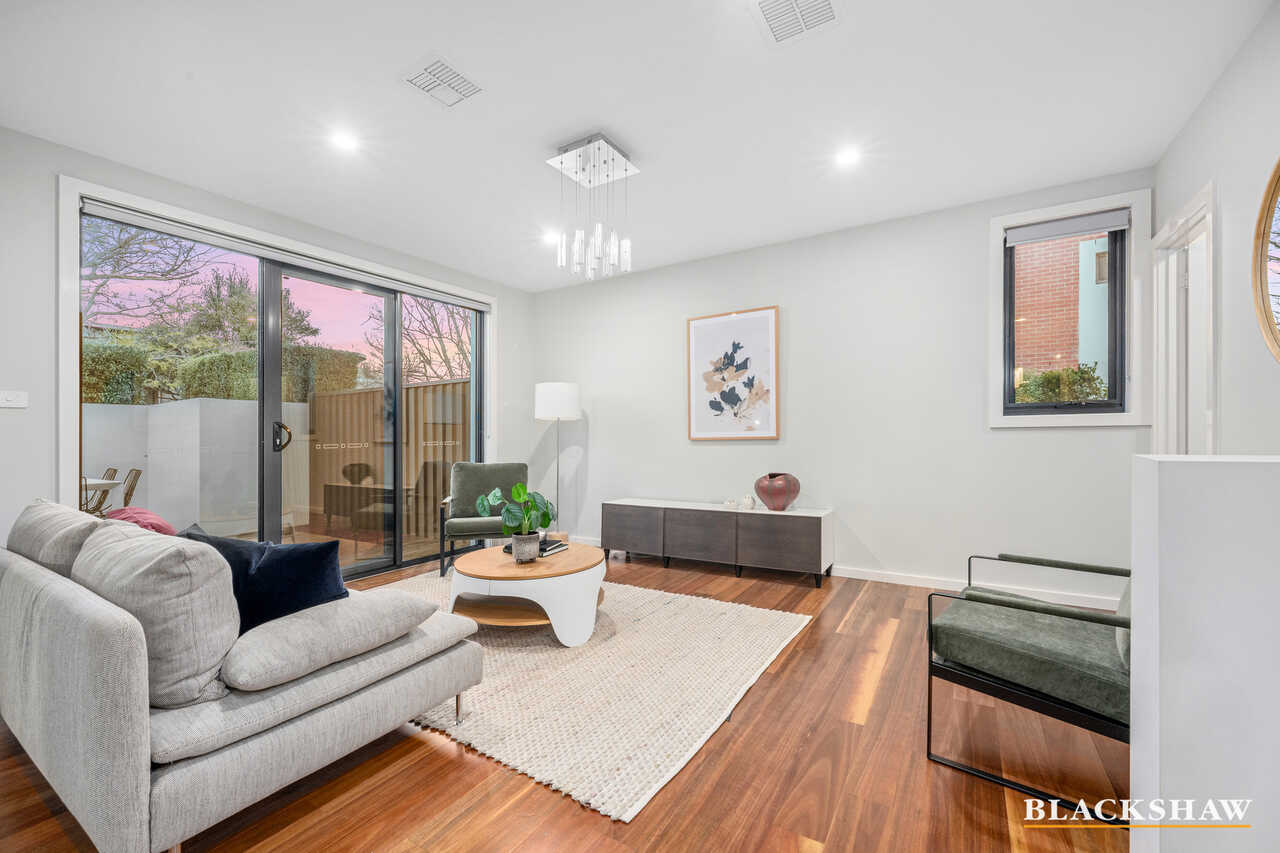 1/61 Macleay Street Turner