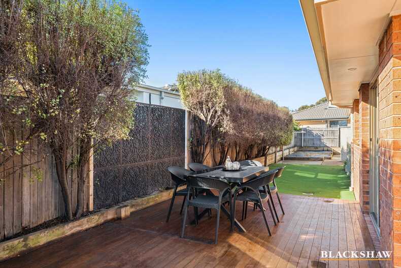 1 Herdson Place Macgregor
