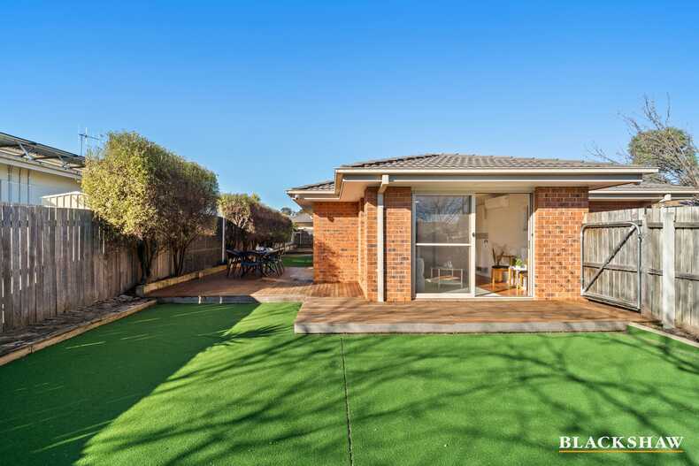 1 Herdson Place Macgregor