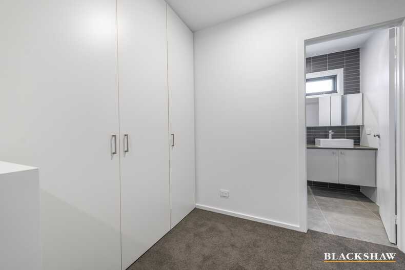 8/7 Buninyong Street Watson