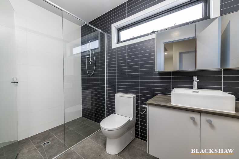 8/7 Buninyong Street Watson