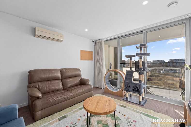 25/71 Giles Street Kingston