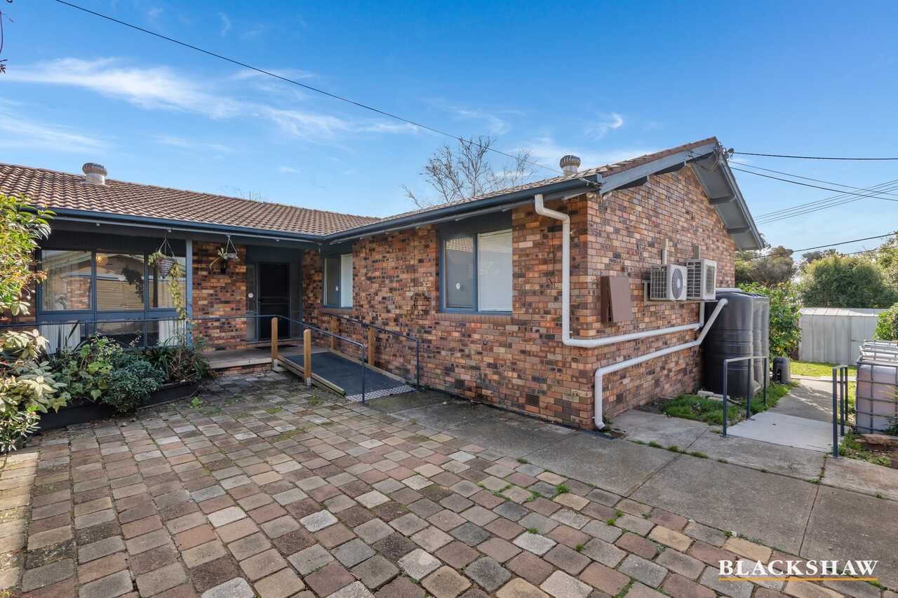 9 Gurner Street Latham