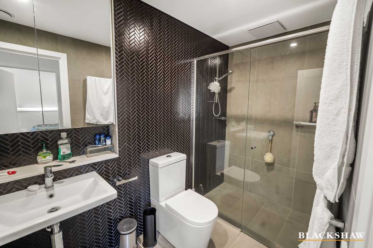 92/81 Constitution Avenue Campbell