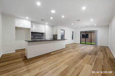 32 Dragon Street Throsby