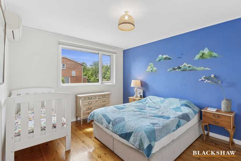 60 Hampton Circuit Yarralumla