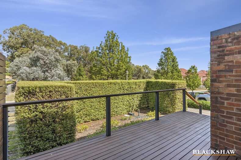 60 Hampton Circuit Yarralumla