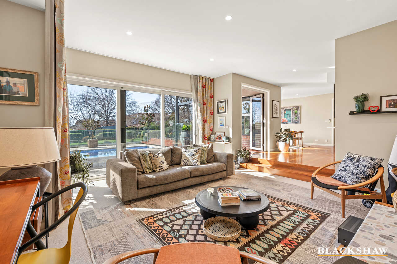 42 Beagle Street Red Hill